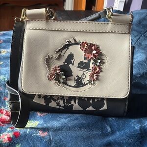 NWOT Loungefly Cream and Black Shoulder Bag Alice in wonderland